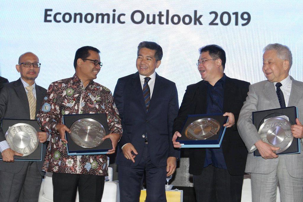 Prospek Ekonomi Maybank