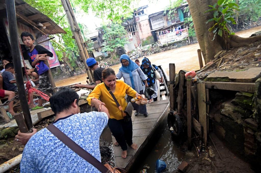 Jasa Penyeberangan