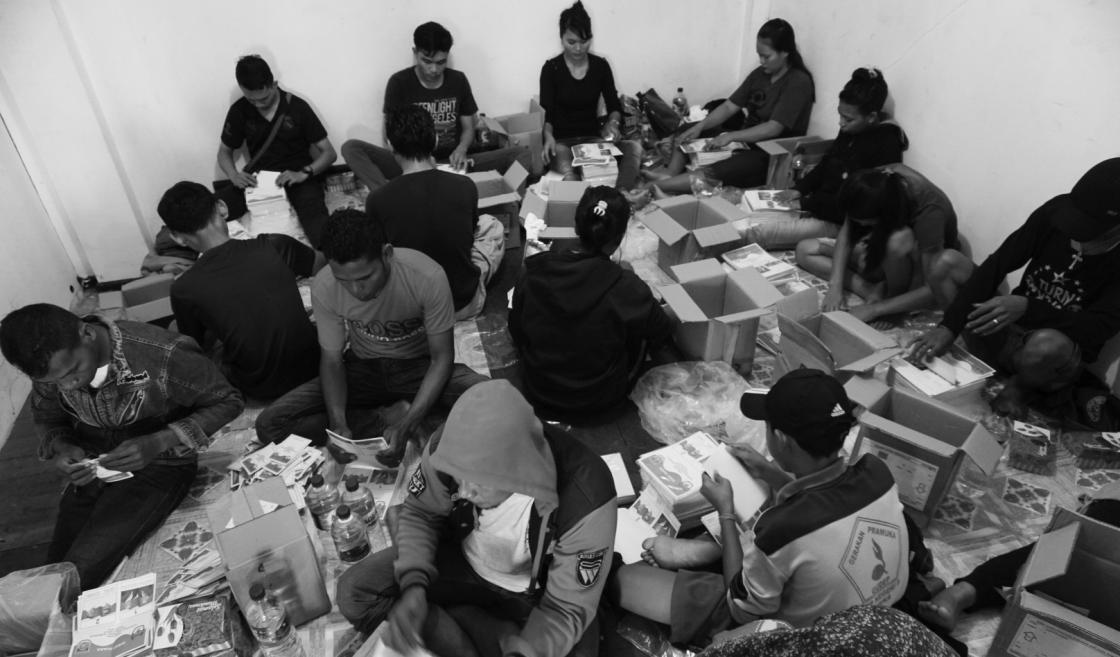 Lipat Kertas Suara