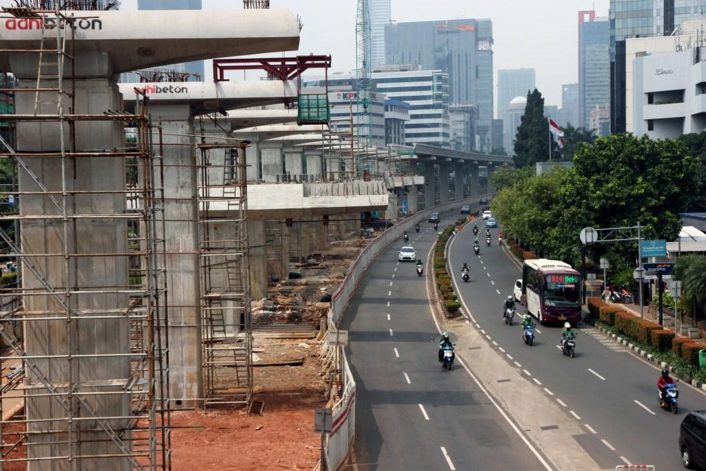 Pembangunan LRT