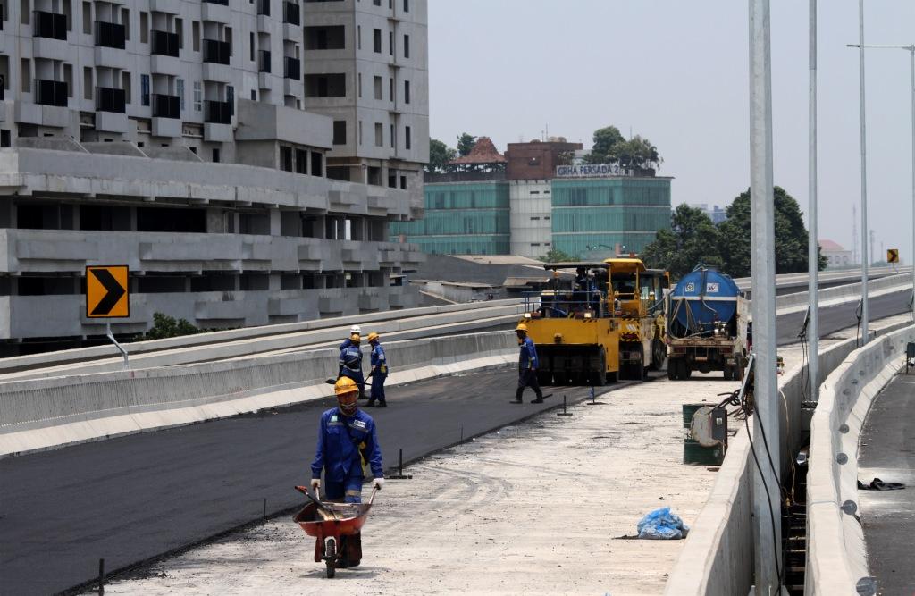Pembangunan Tol Cikampek