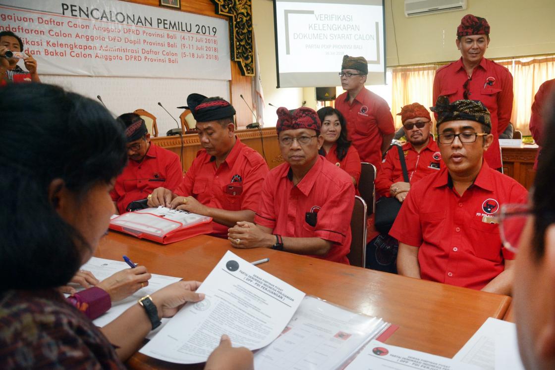 Pendaftaran Caleg Bali