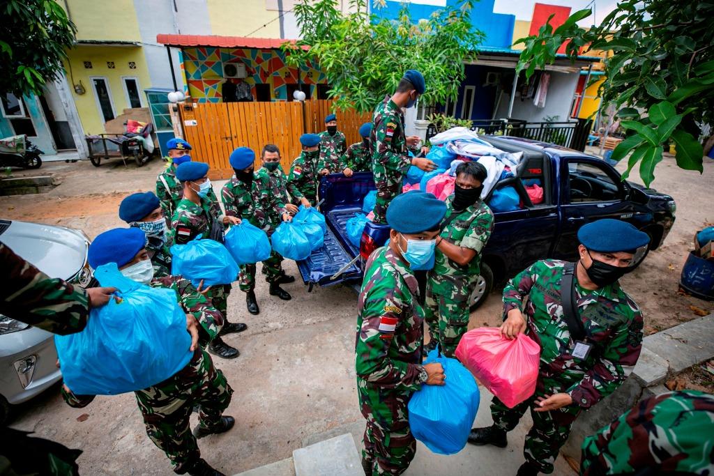 Bantuan untuk Warga