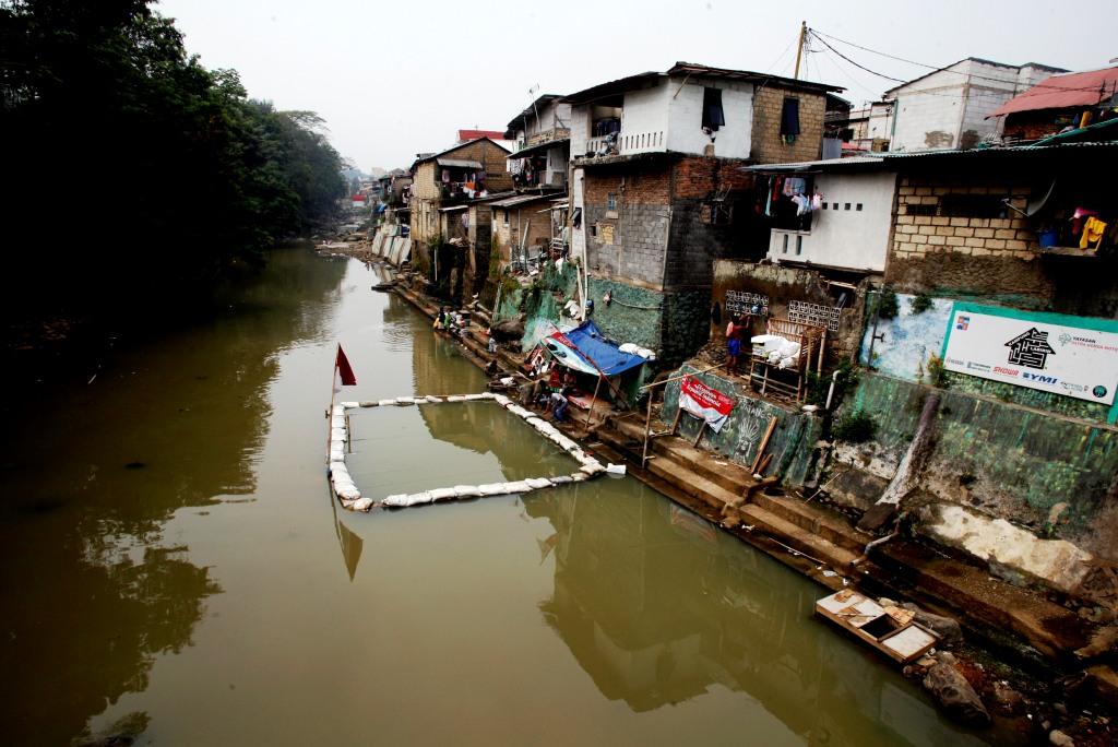 Penegakan Perda Sampah