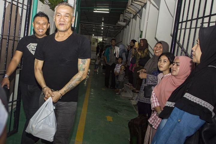 Hadiri Sidang