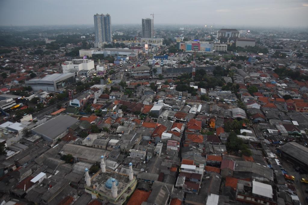 KURANG RUANG TERBUKA HIJAU