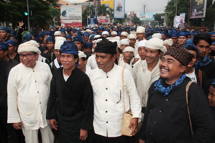 Upacara Seba