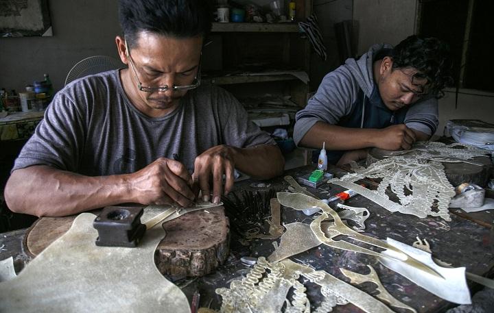 Kerajinan Wayang