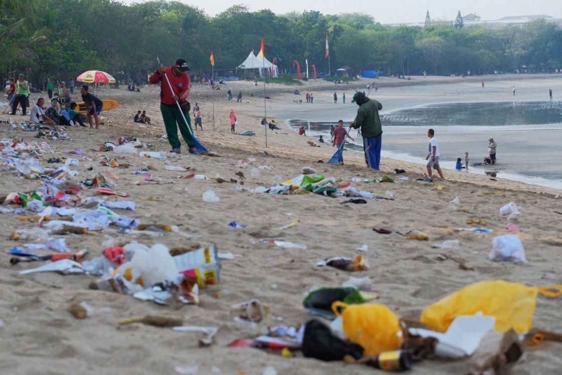 Bersihkan Sampah