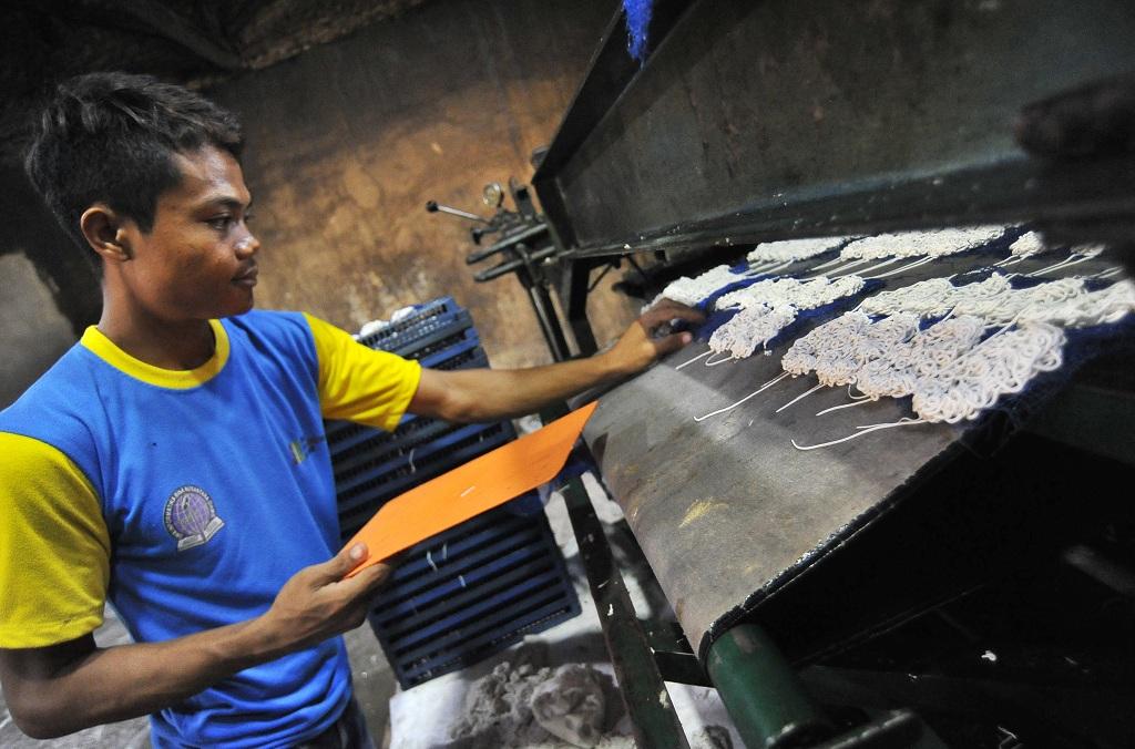 Bahan Baku Naik
