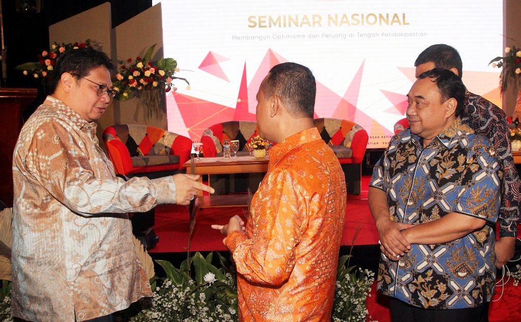 Seminar Ekonomi