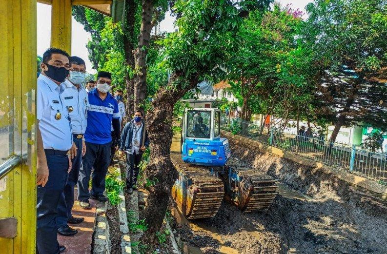 Hotel Jadi Pengungsian Banjir Pilihan Terakhir