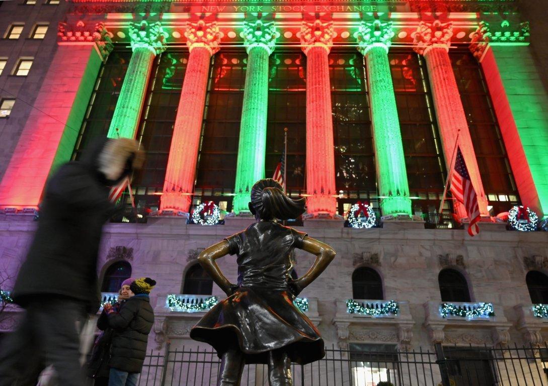 NYSE Menguat