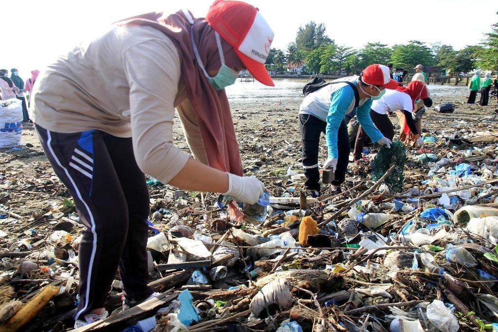 Bersihkan Sampah