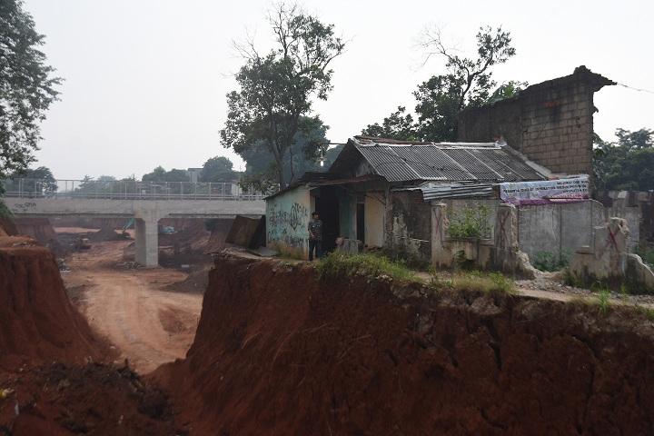 Terkendala Pembebasan Tanah