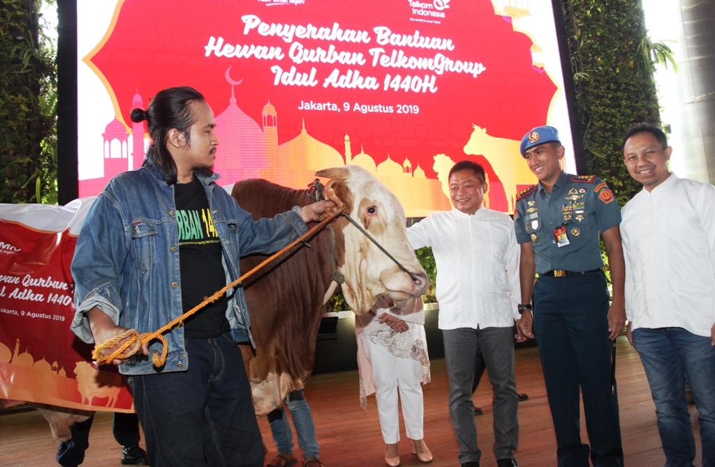 Telkom Berbagi Kurban