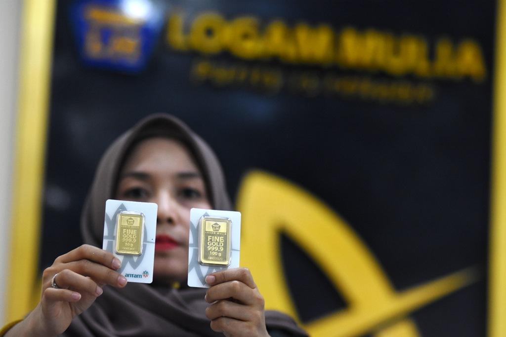 Harga Emas Turun