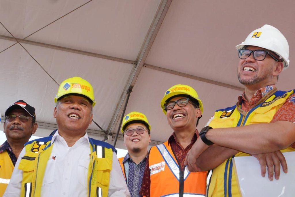 Tinjau Proyek Tol