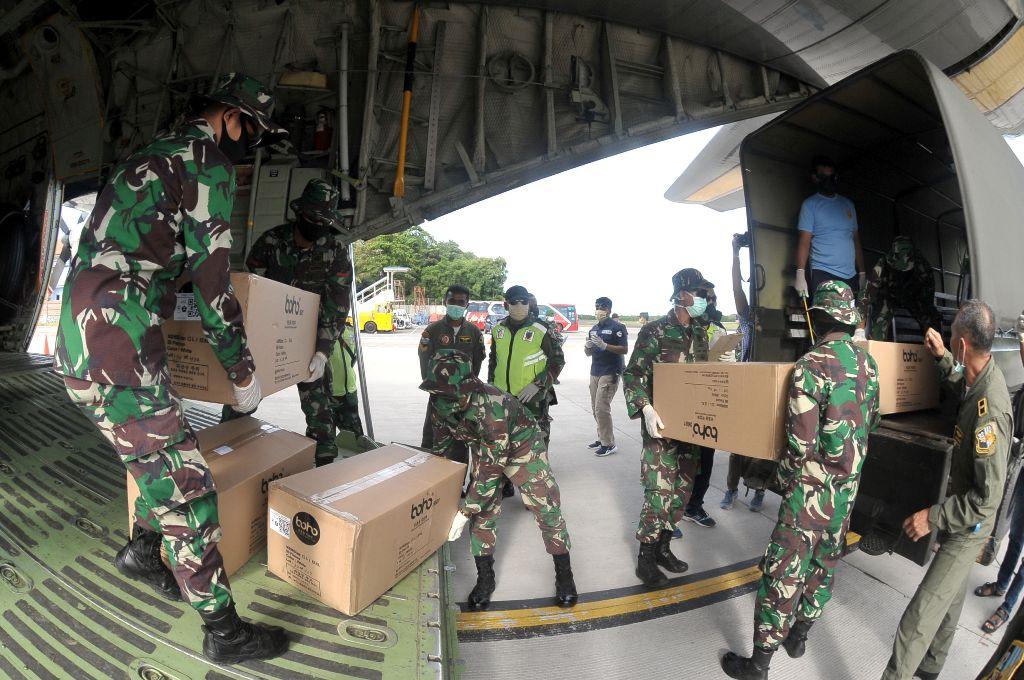 Distribusikan Alat Kesehatan