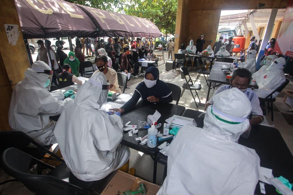 Pedagang Jalani â€Rapid Testâ€