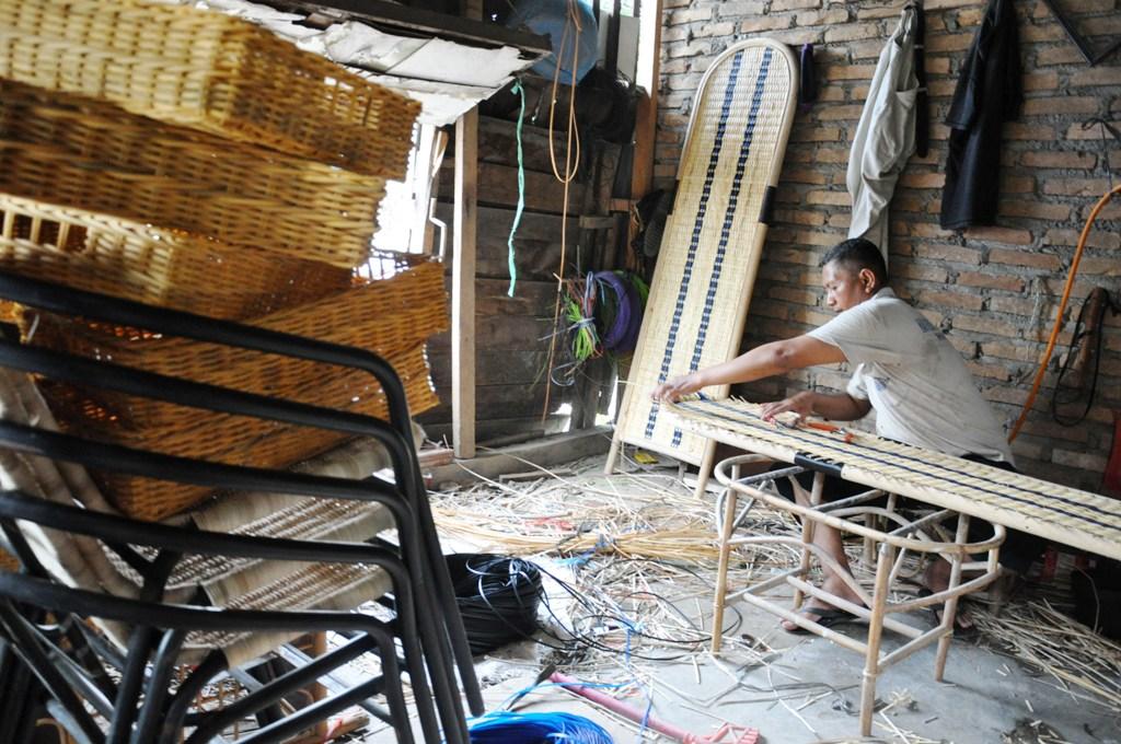 Kesulitan Bahan Baku