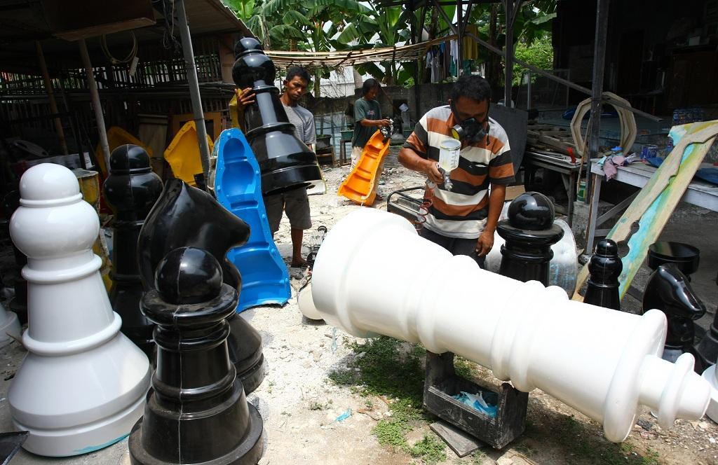 Pengrajin Bidak Catur