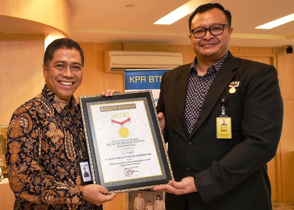Pecahkan Rekor Muri