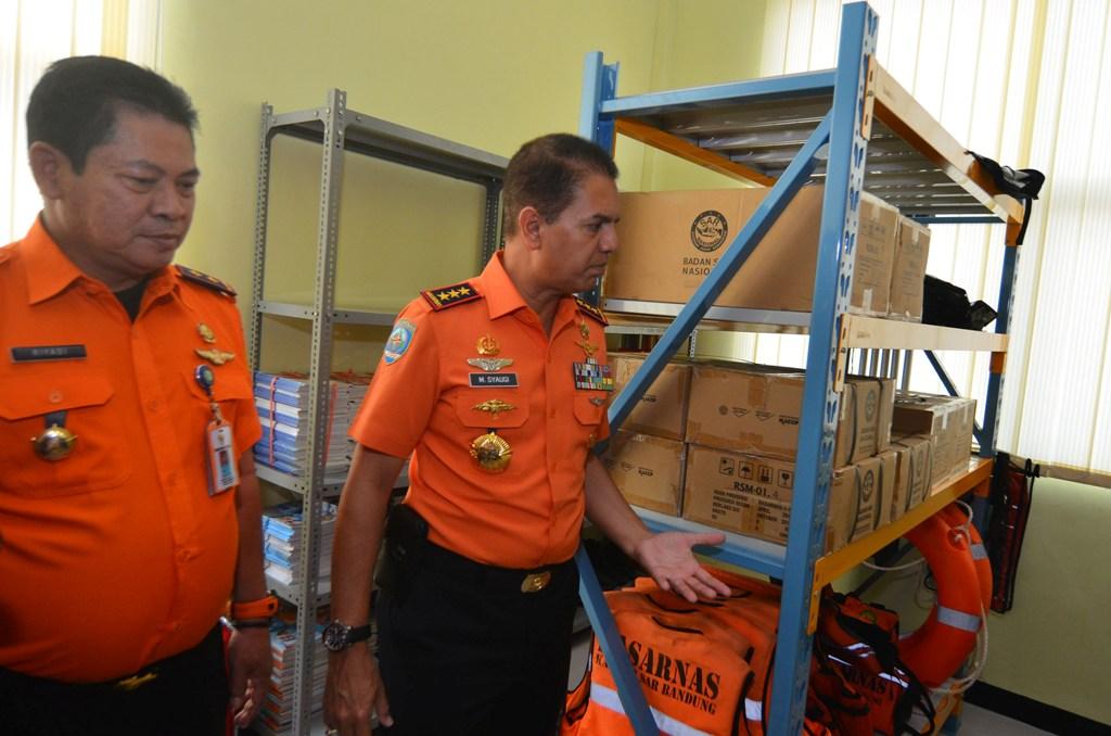 Tinjau Pos SAR
