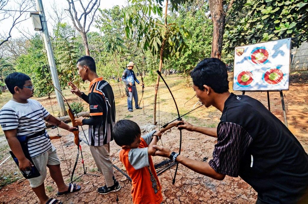 Berlatih Memanah
