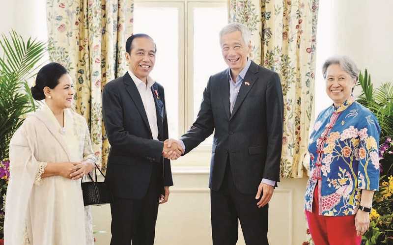 PRESIDEN JOKOWI MEMPROMOSIKAN INVESTASI DI INDONESIA