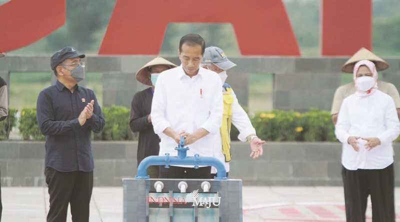 PRESIDEN JOKOWI MERESMIKAN BENDUNGAN SEMANTOK DI NGANJUK