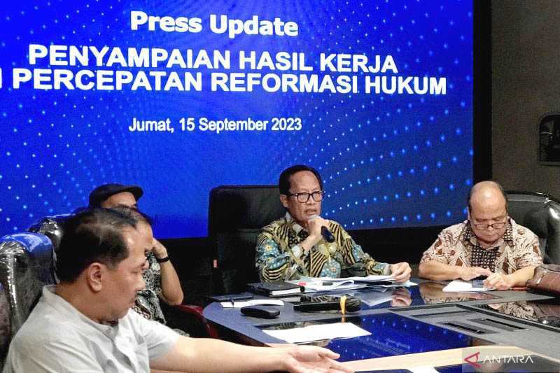 Presiden Tindak Lanjuti Rekomendasi Tim Percepatan Reformasi Hukum
