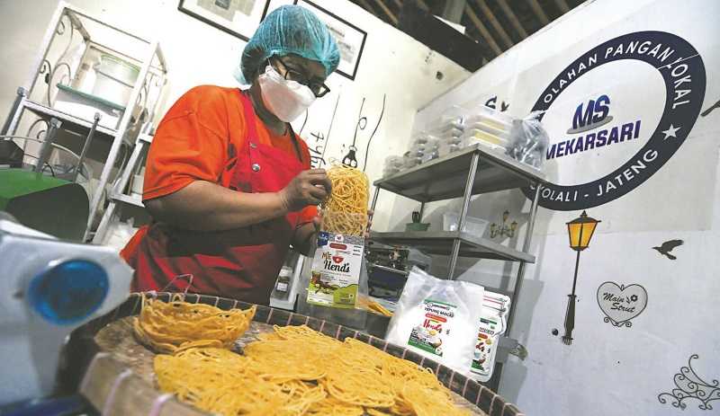 PRODUK INOVASI MIE DARI "MOCAF"