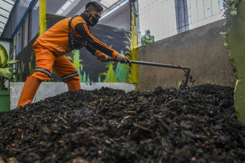 Produksi Pupuk Kompos