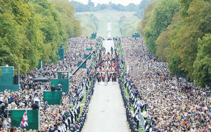 PROSESI PEMAKAMAN RATU ELIZABETH II