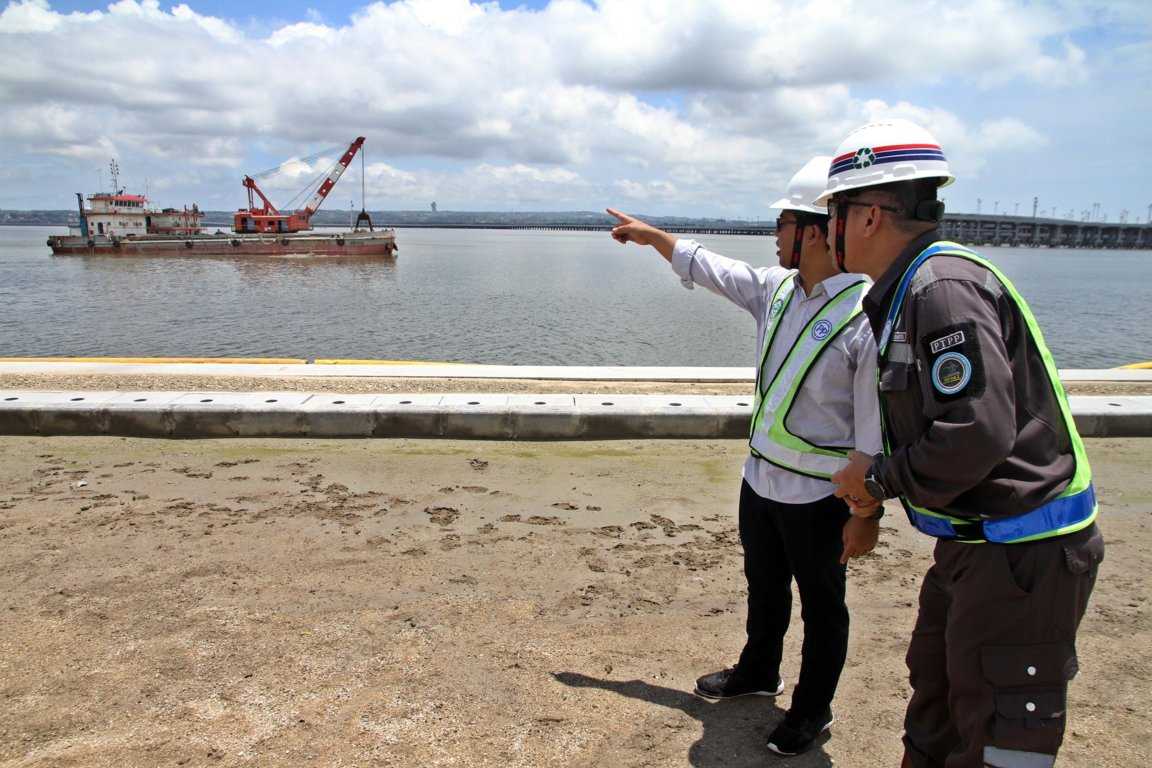 Proyek Pelabuhan
