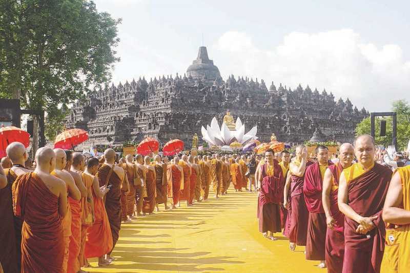 PUJA BAKTI DETIK-DETIK WAISAK 2023