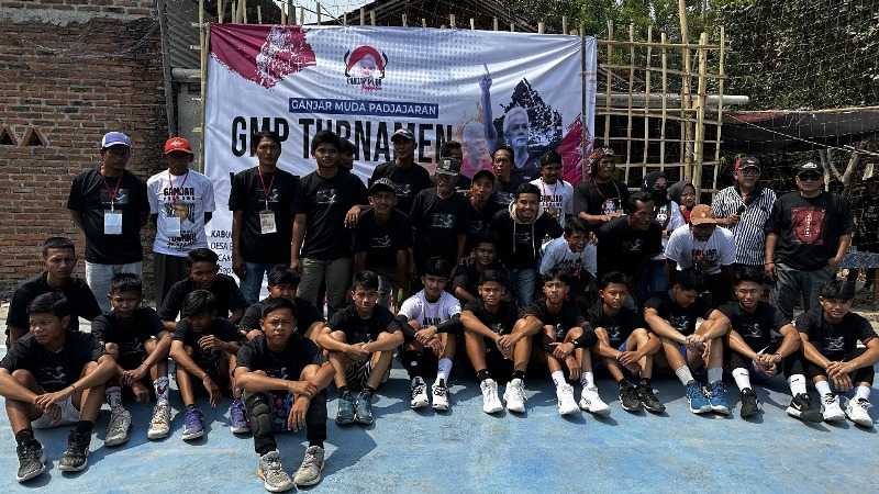 Puluhan Tim Beradu Kemampuan dalam Turnamen Voli Ganjar Muda Padjajaran