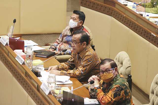 Raker dengan Komisi II DPR