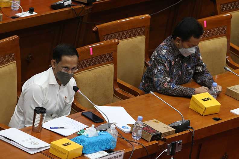 Raker dengan Komisi X DPR