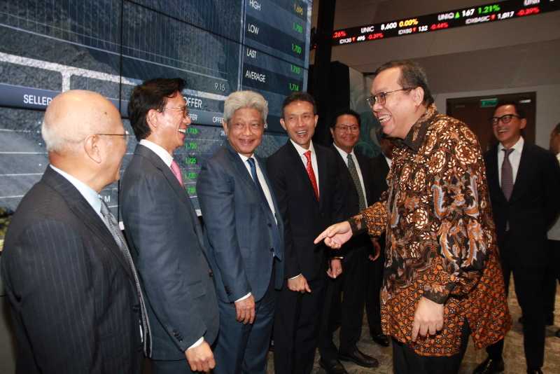 Resmi Melantai di BEI
