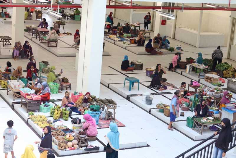 Resmikan Pasar Besar Ngawi