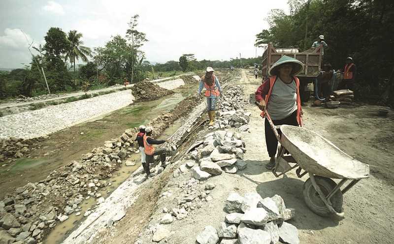 REVITALISASI SALURAN IRIGASI SELOKAN MATARAM
