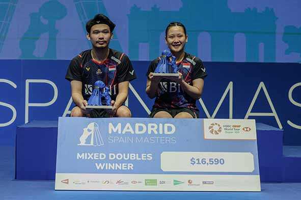Rinov dan Pitha Rebut Gelar