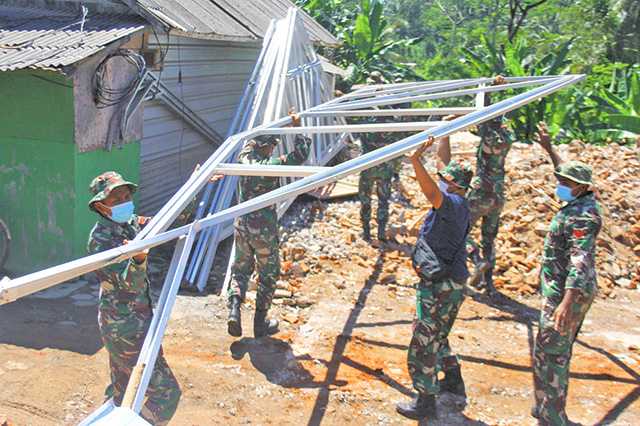Rumah untuk Korban Gempa