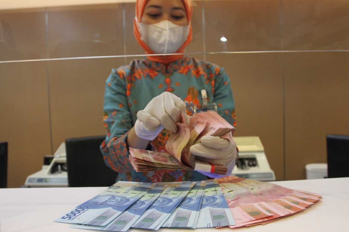 Rupiah Melemah