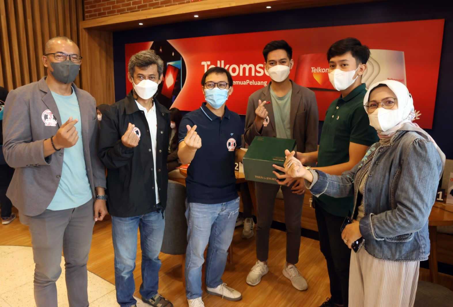 Sambut Hari Pelanggan Nasional, Telkomsel Area Jabotabek Jabar Dengar Pengalaman dan Masukan Dari Pelanggan Setia