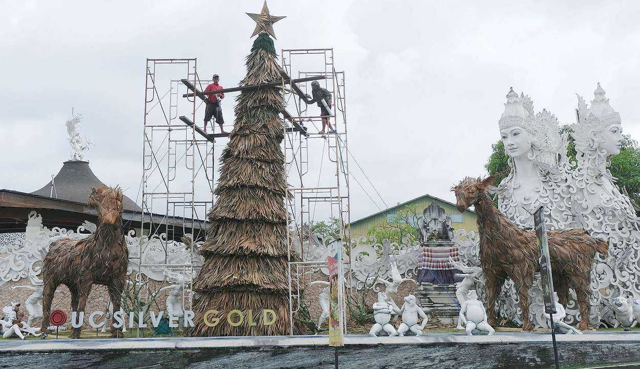 SAMBUT HARI RAYA NATAL