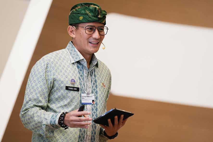 Sandiaga Tegaskan Pemerintah Sedang Berkoordinasi Tekan  Tingkat Polusi Udara