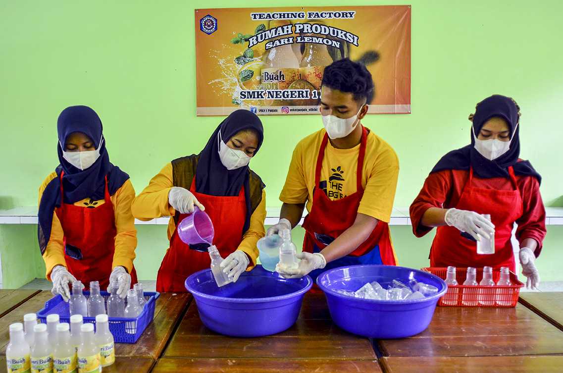 Sari Buah Lemon